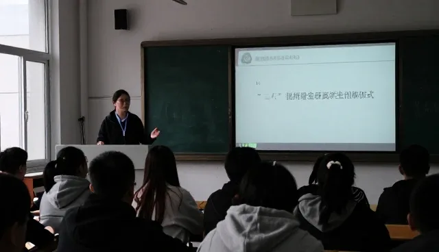 师资建设在考试辅导行业中的发展趋势与实践